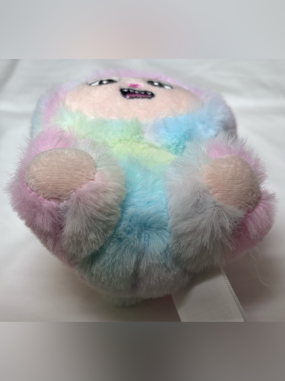 Yoonique Lababies Sorbet Squad Monster Tie-Dye Plush Keychain - Picture 6 of 6